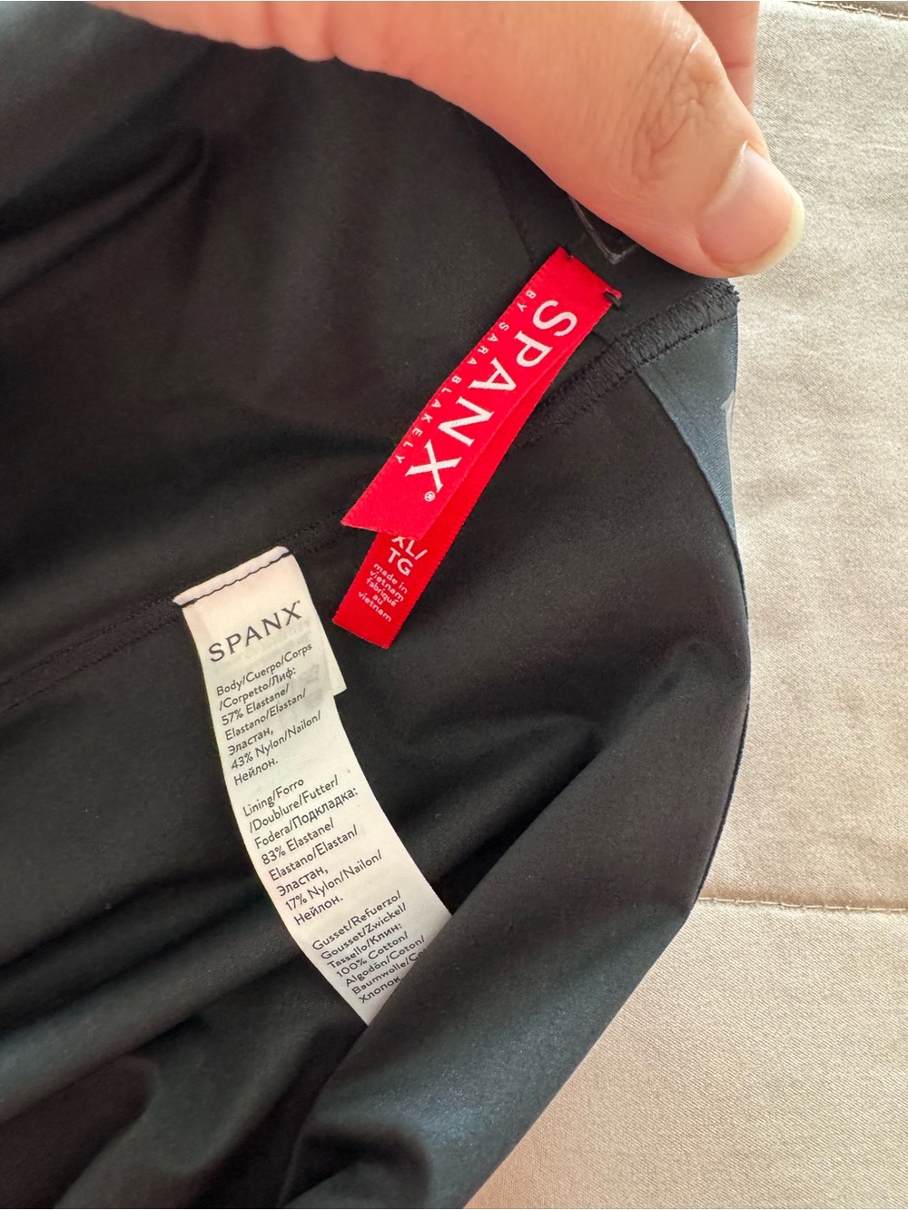 SPANX Thinstincts High Waisted Mid-Thigh Short XL - Picture 6 of 7